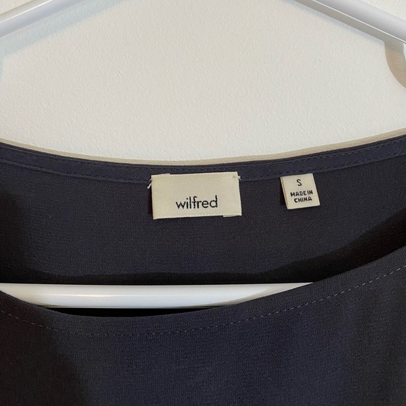 Aritzia Wilfred blouse - Picture 2 of 4